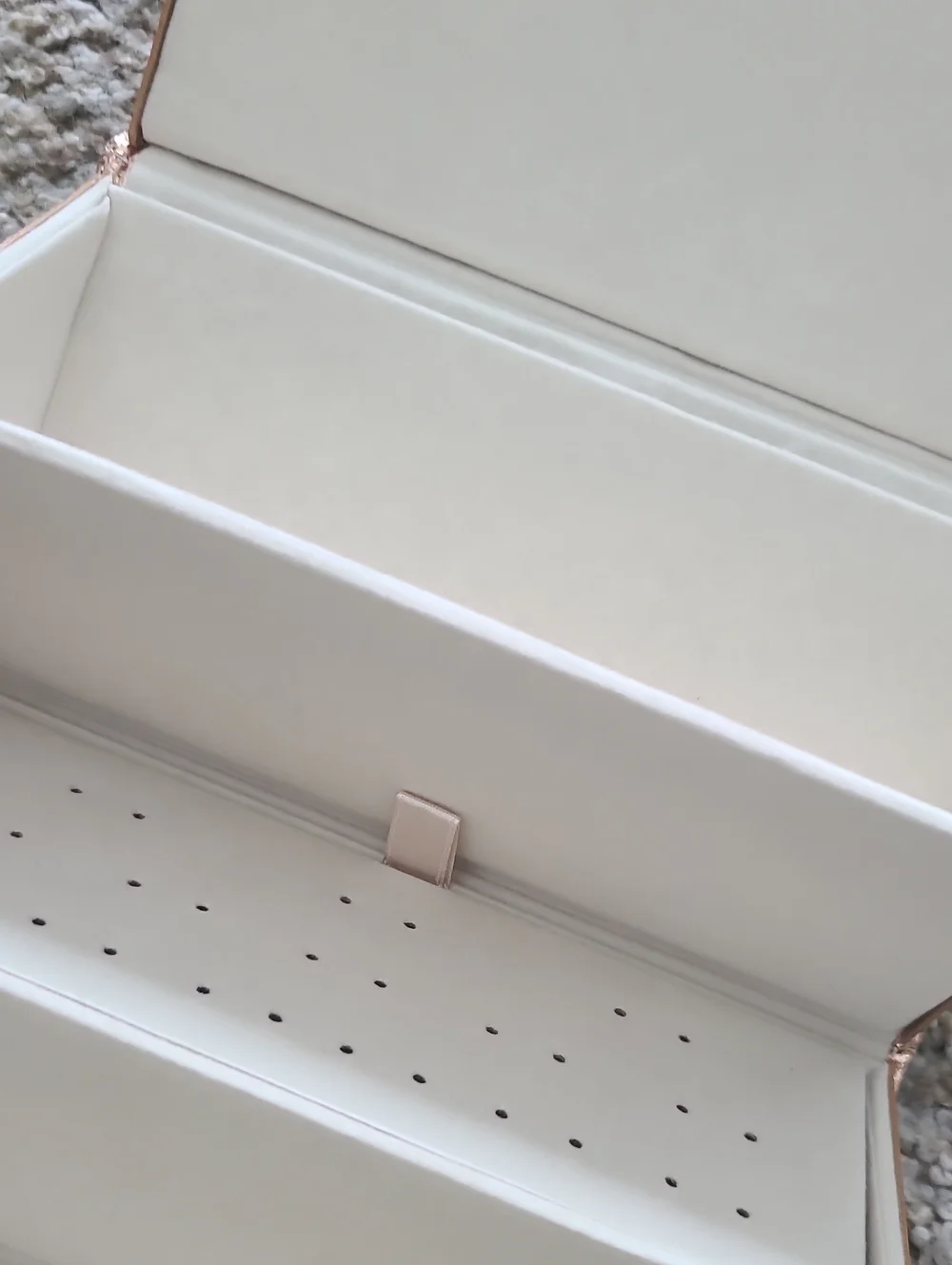 Nordstrom Cream and Rose Gold Foldable Hexagon Jewelry Case